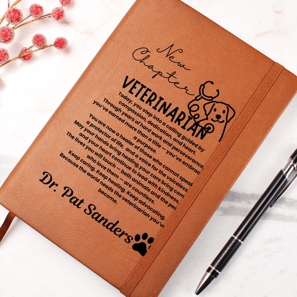Custom name veterinarian journal, veterinarian graduation for him her, vet grad gift, future veterinarian gift for daughter granddaughter niece.